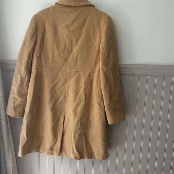 Chadwicks Women's Size 6 Wool Blend Tan Trench Coat with Pockets - Picture 8 of 8